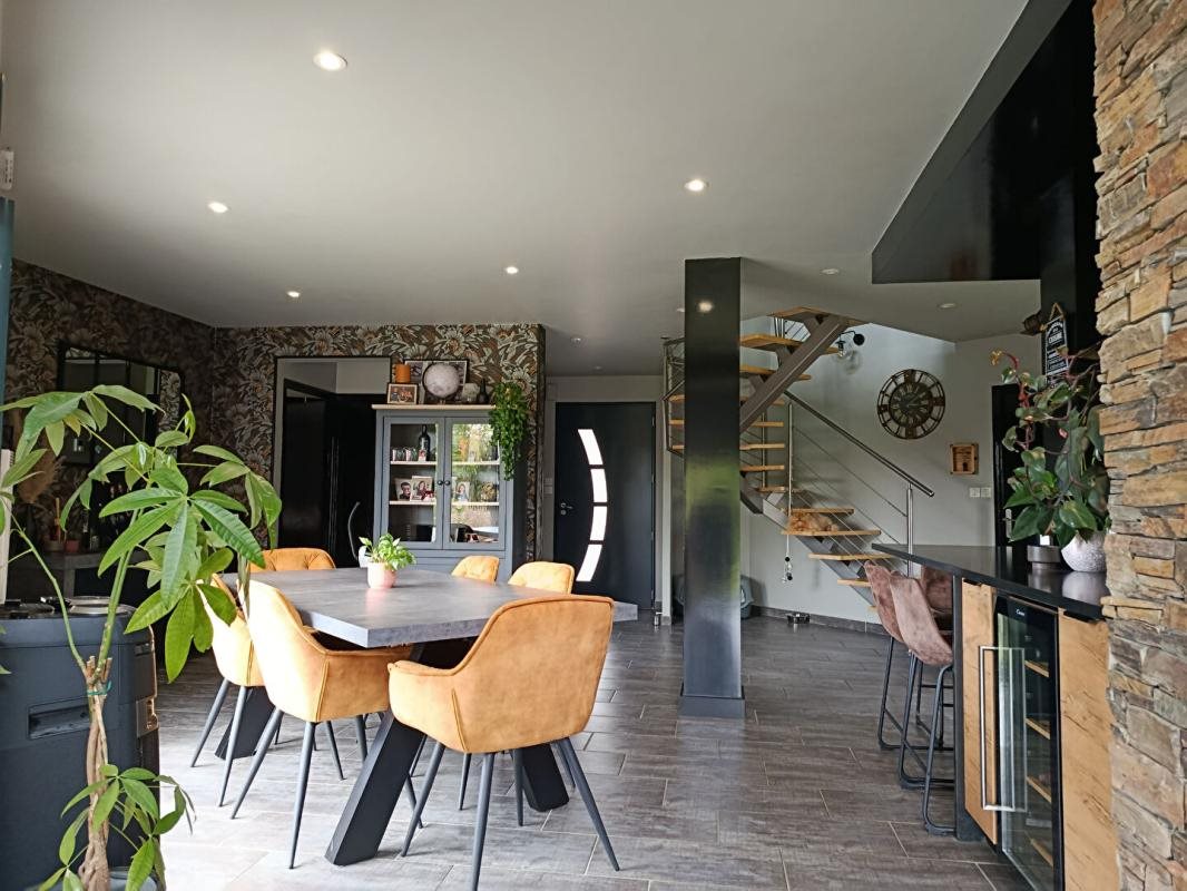 Maison à vendre, 123m², Gourin
