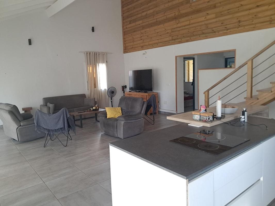 Maison à vendre, 162m², Capesterre-Belle-Eau