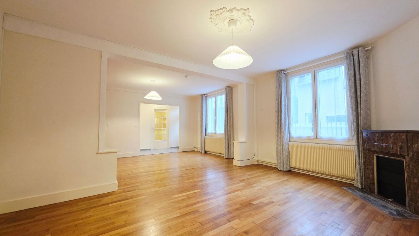 Maison à vendre, 134m², Bourges