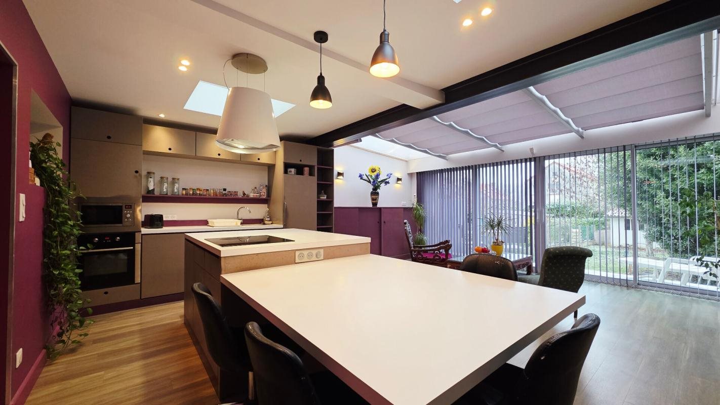 Maison à vendre, 136m², Bourges