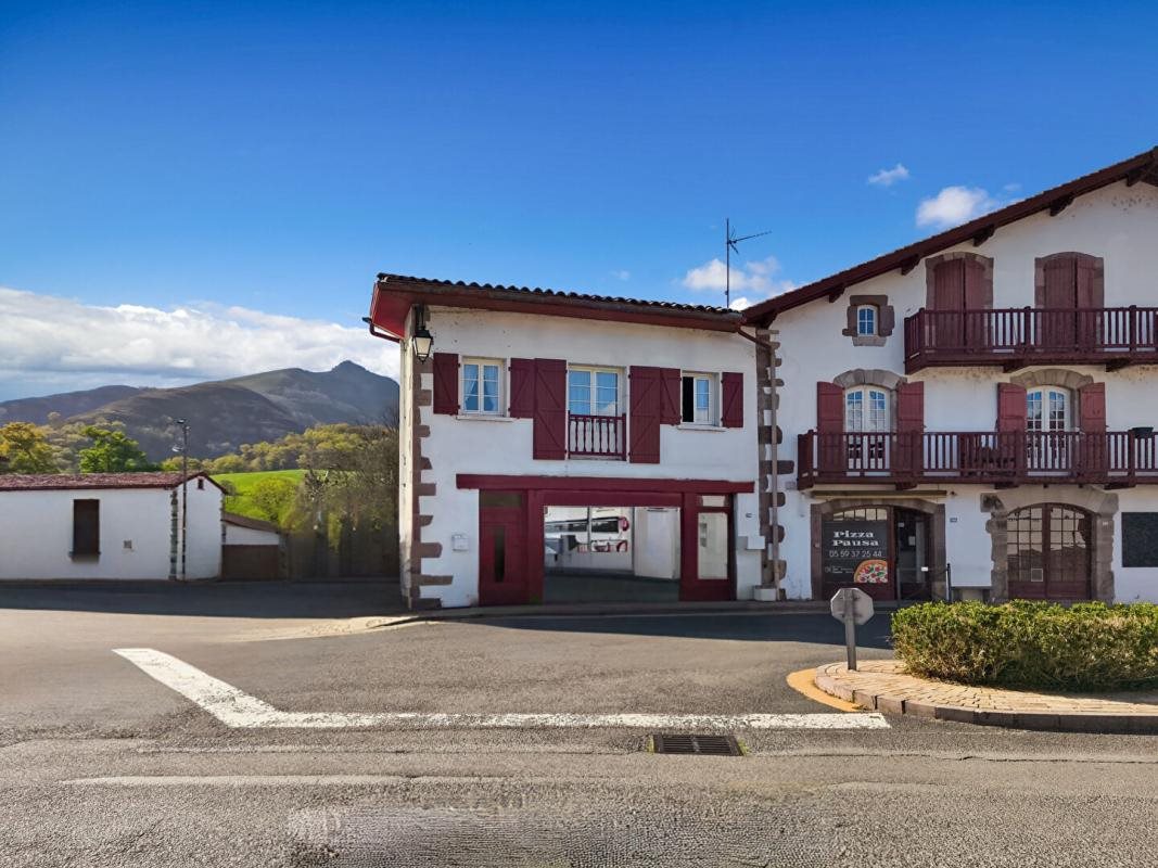 Maison à vendre, 110m², Saint-Etienne-de-Baïgorry