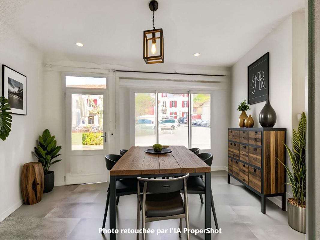 Maison à vendre, 110m², Saint-Etienne-de-Baïgorry