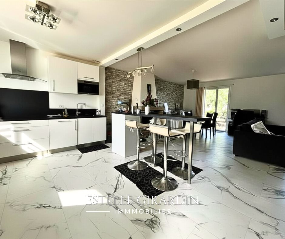 Maison à vendre, 93m², Carquefou