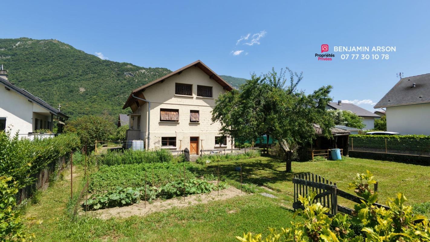 Maison à vendre, 178m², Challes-les-Eaux