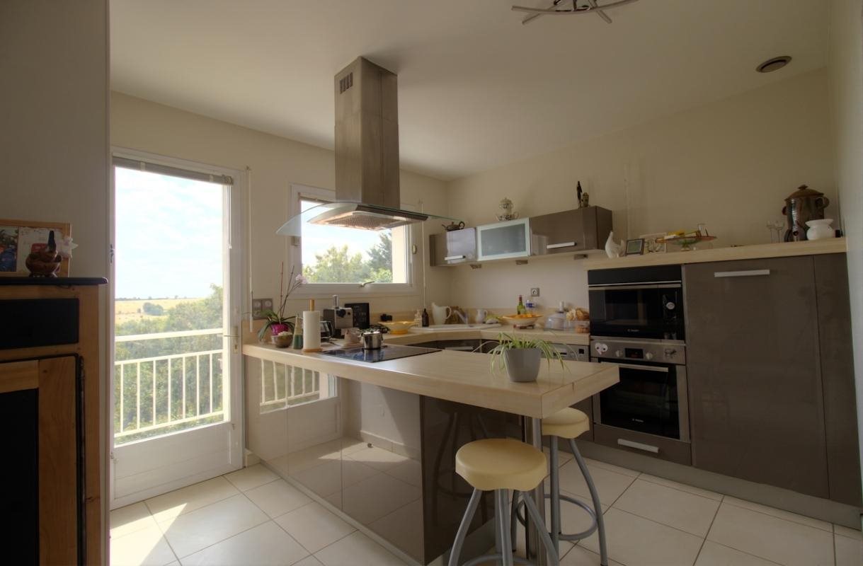 Maison à vendre, 120m², Sainte-Ouenne