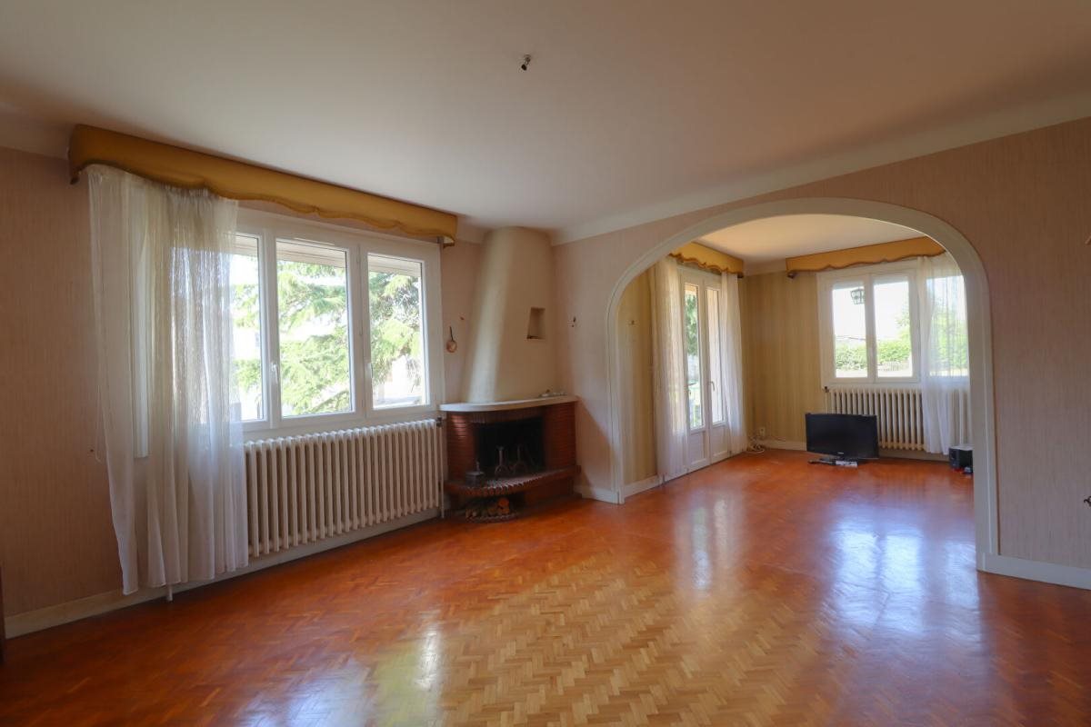 Maison à vendre, 132m², Sainte-Ouenne