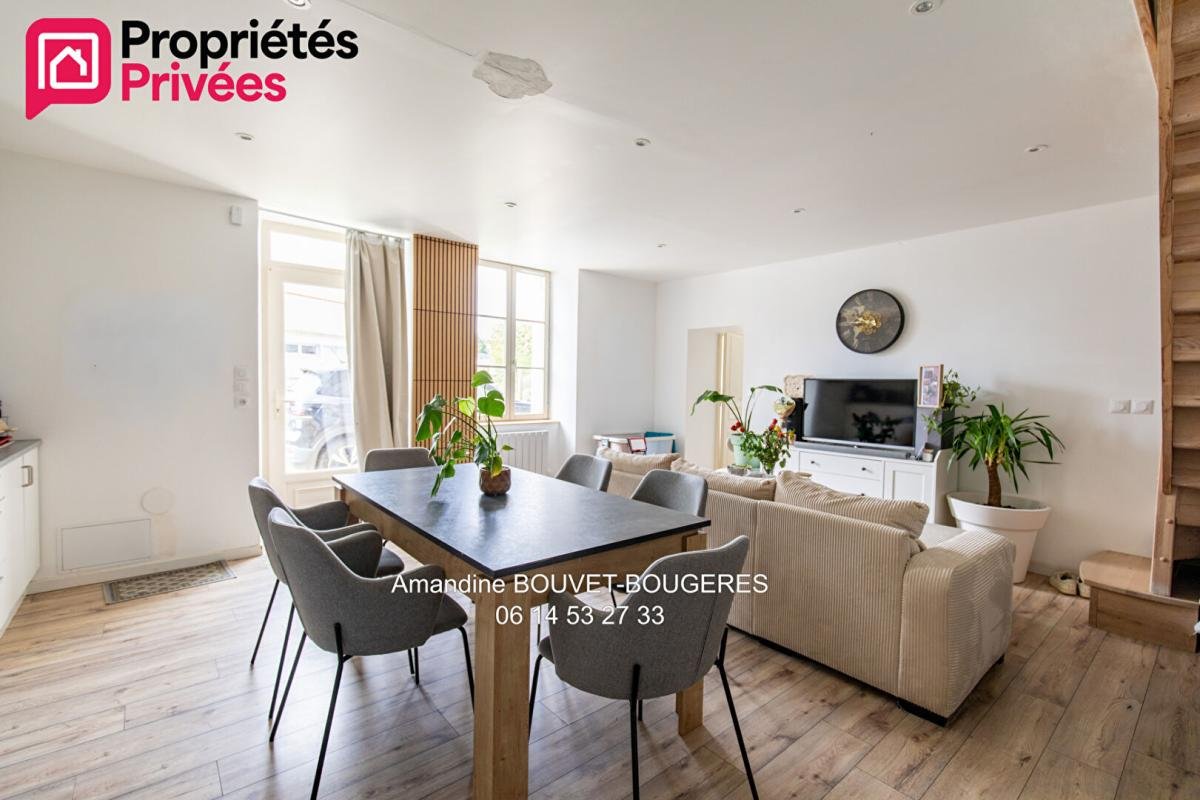 Maison à vendre, 85m², Bais