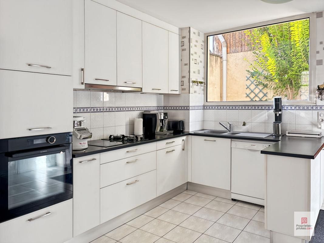 Maison à vendre, 244m², La Flèche