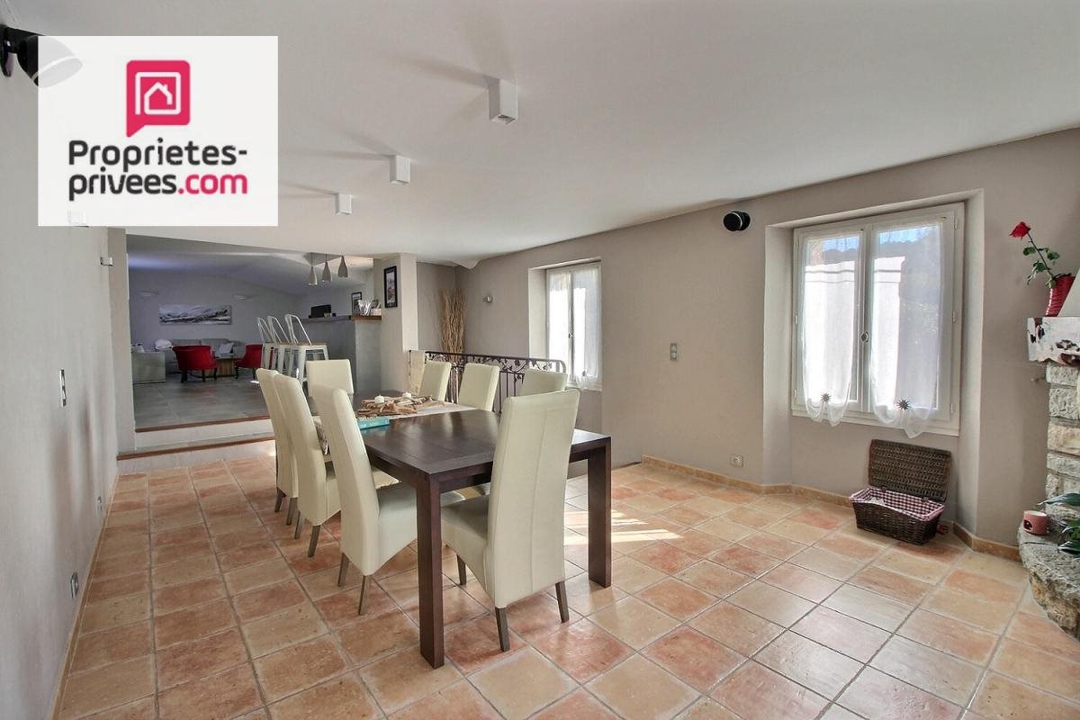 Maison à vendre, 200m², Lorgues