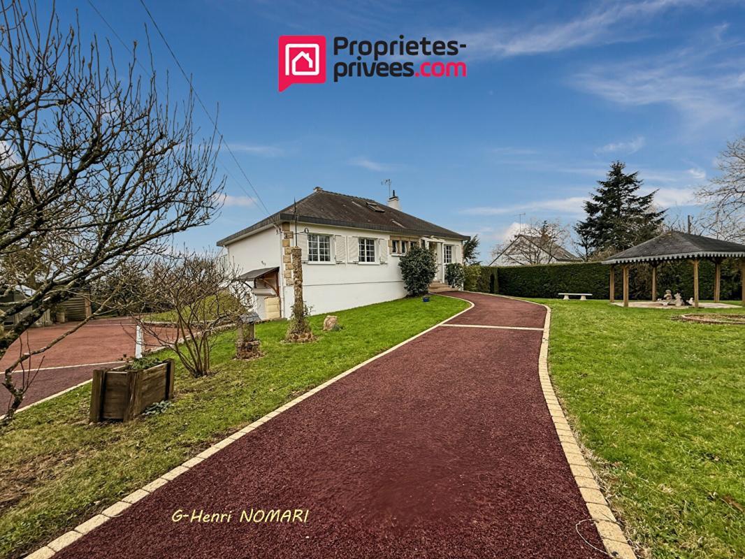 Maison à vendre, 139m², Rougé