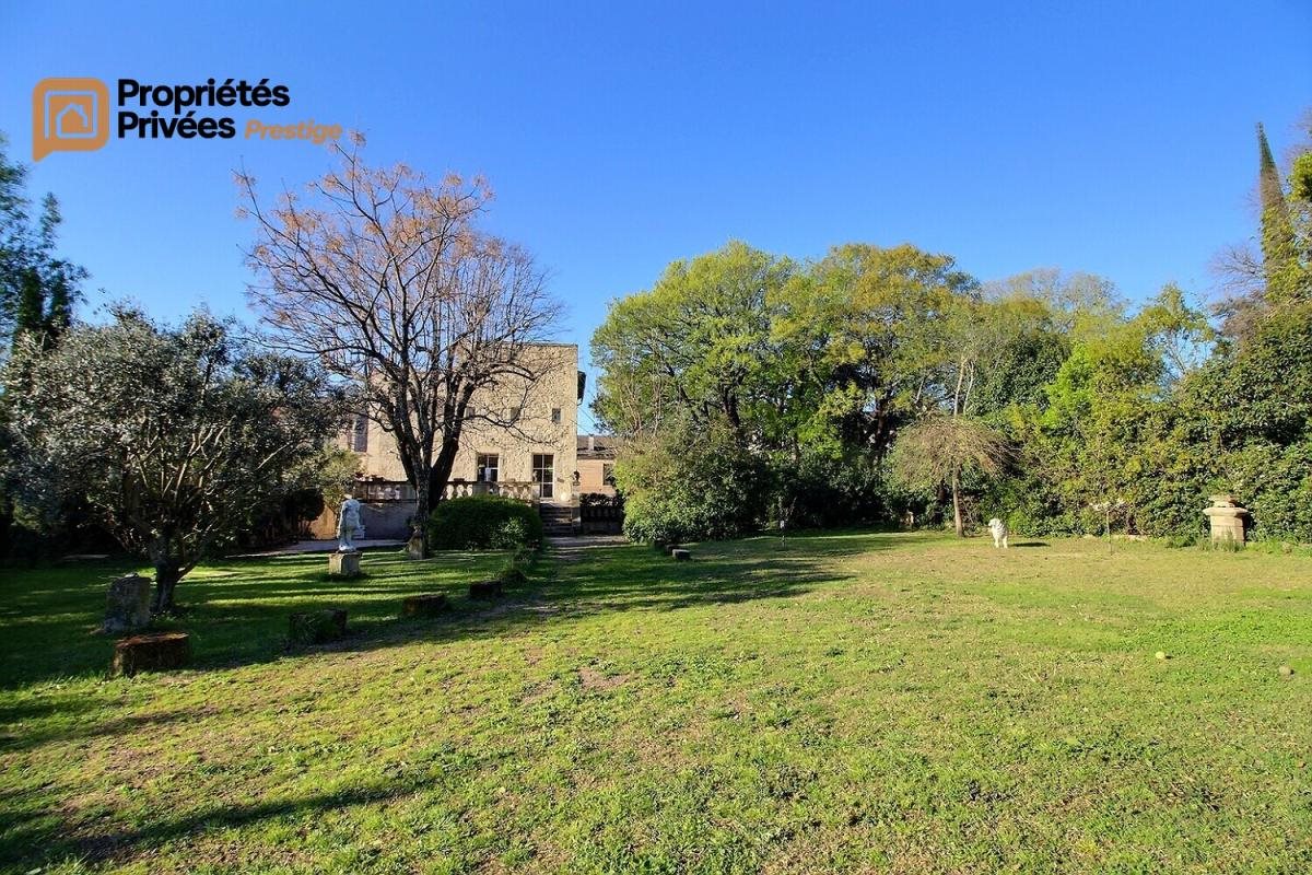 Maison à vendre, 434m², Uzès