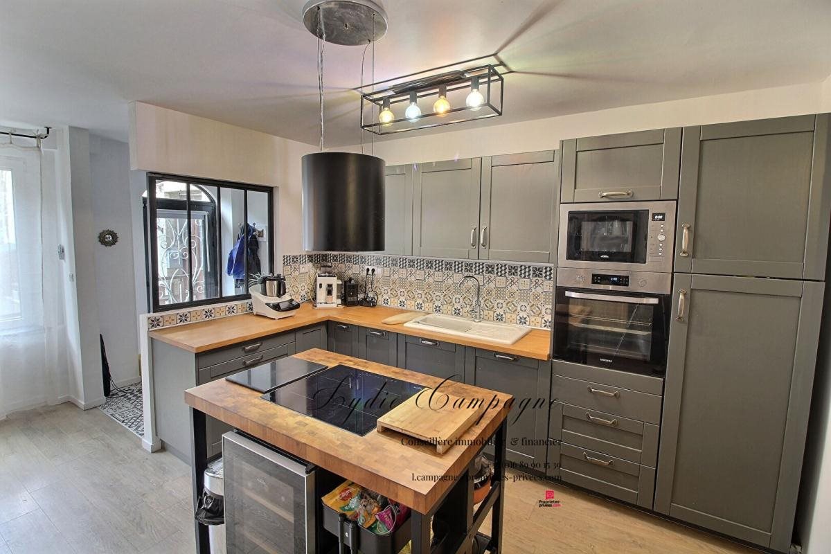 Maison à vendre, 142m², Fabrezan