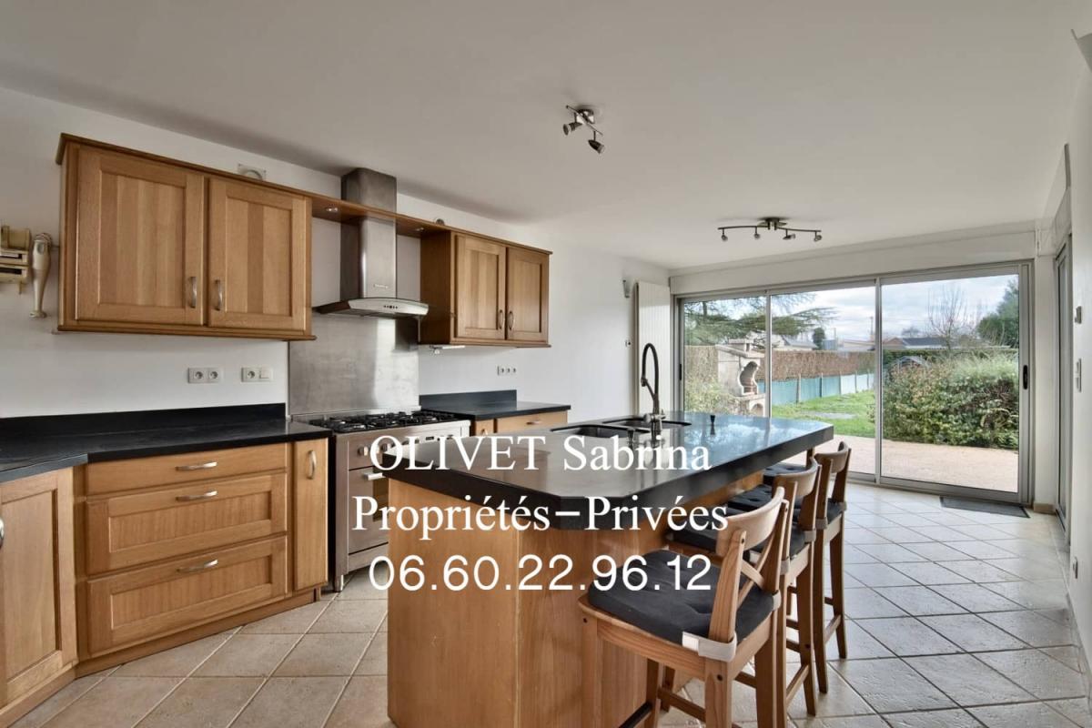 Maison à vendre, 180m², Auzouville-sur-Ry