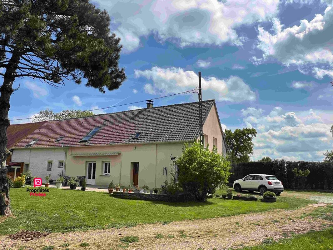 Maison à vendre, 220m², Neauphe-sous-Essai