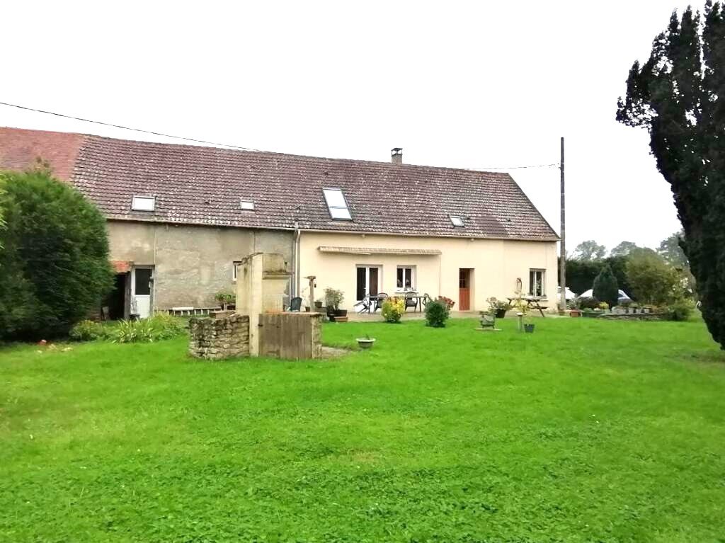 Maison à vendre, 430m², Neauphe-sous-Essai