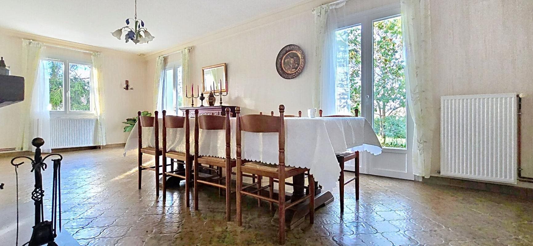 Maison à vendre, 110m², Montpon-Ménestérol