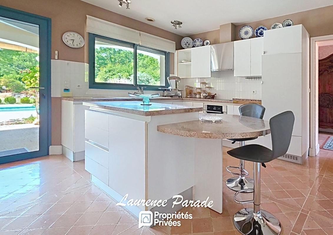 Maison à vendre, 348m², Montpon-Ménestérol