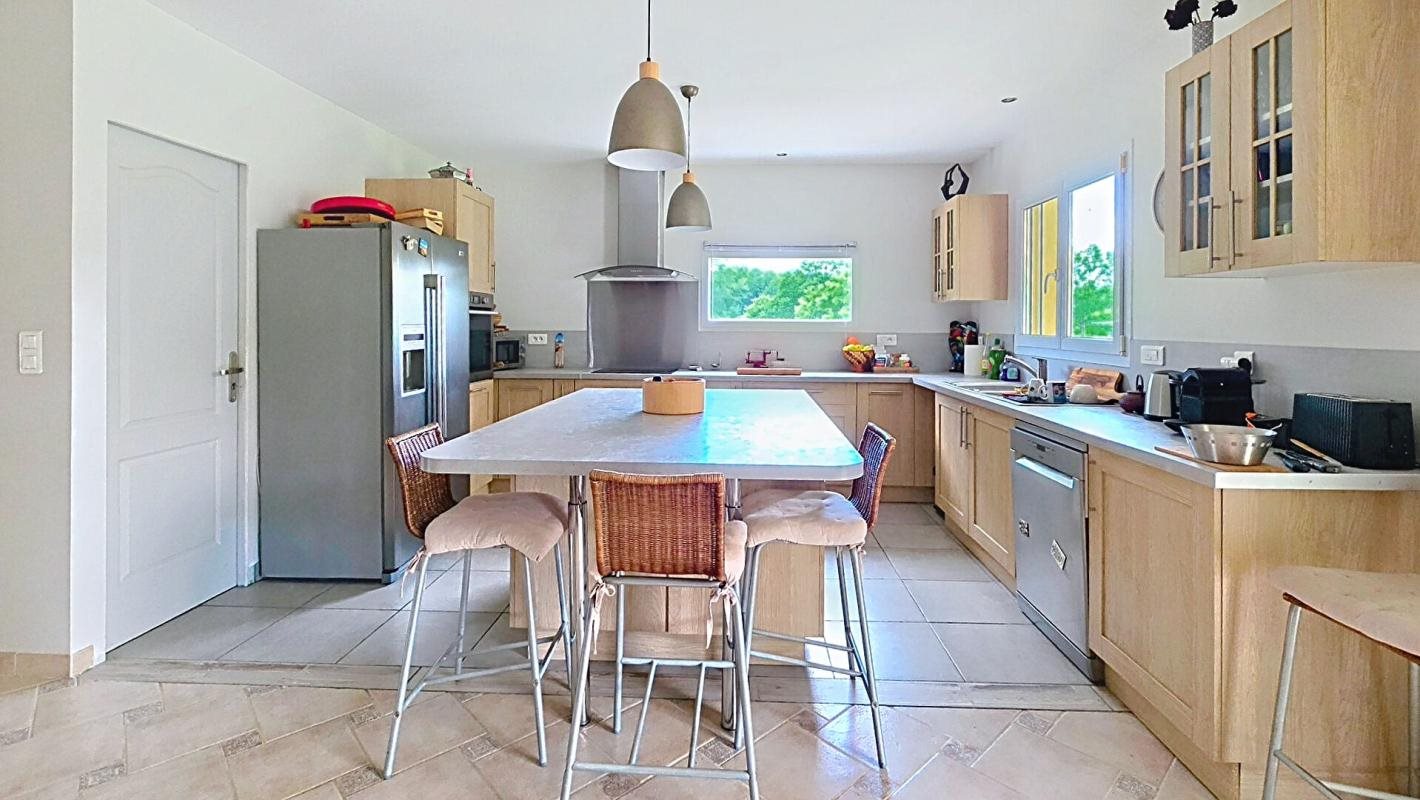 Maison à vendre, 147m², Villefranche-de-Lonchat