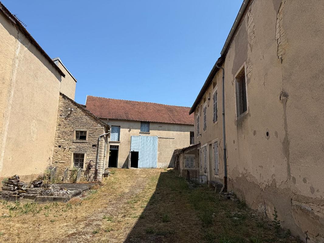 Maison à vendre, 138m², Sainte-Marie-sur-Ouche