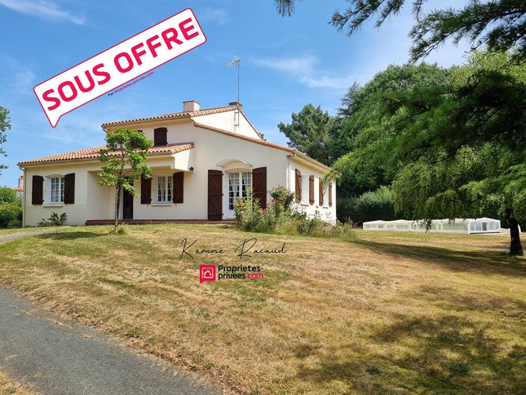 Maison à vendre, 174m², Fougeré