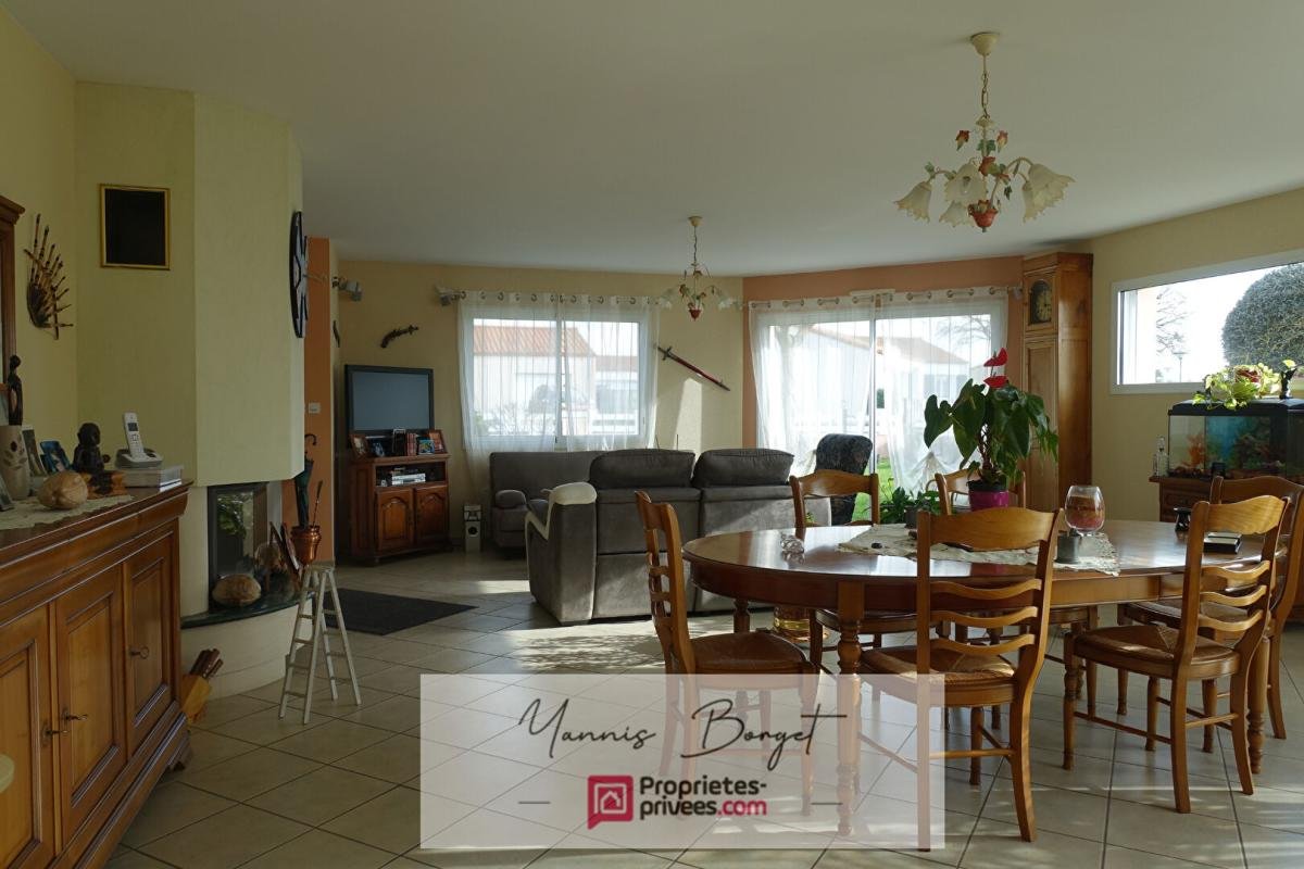 Maison à vendre, 155m², Saint-Fulgent