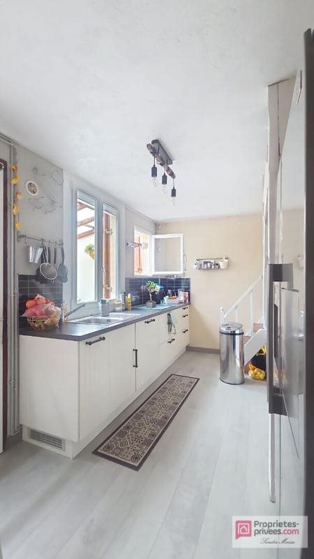 Maison à vendre, 92m², Mogneville