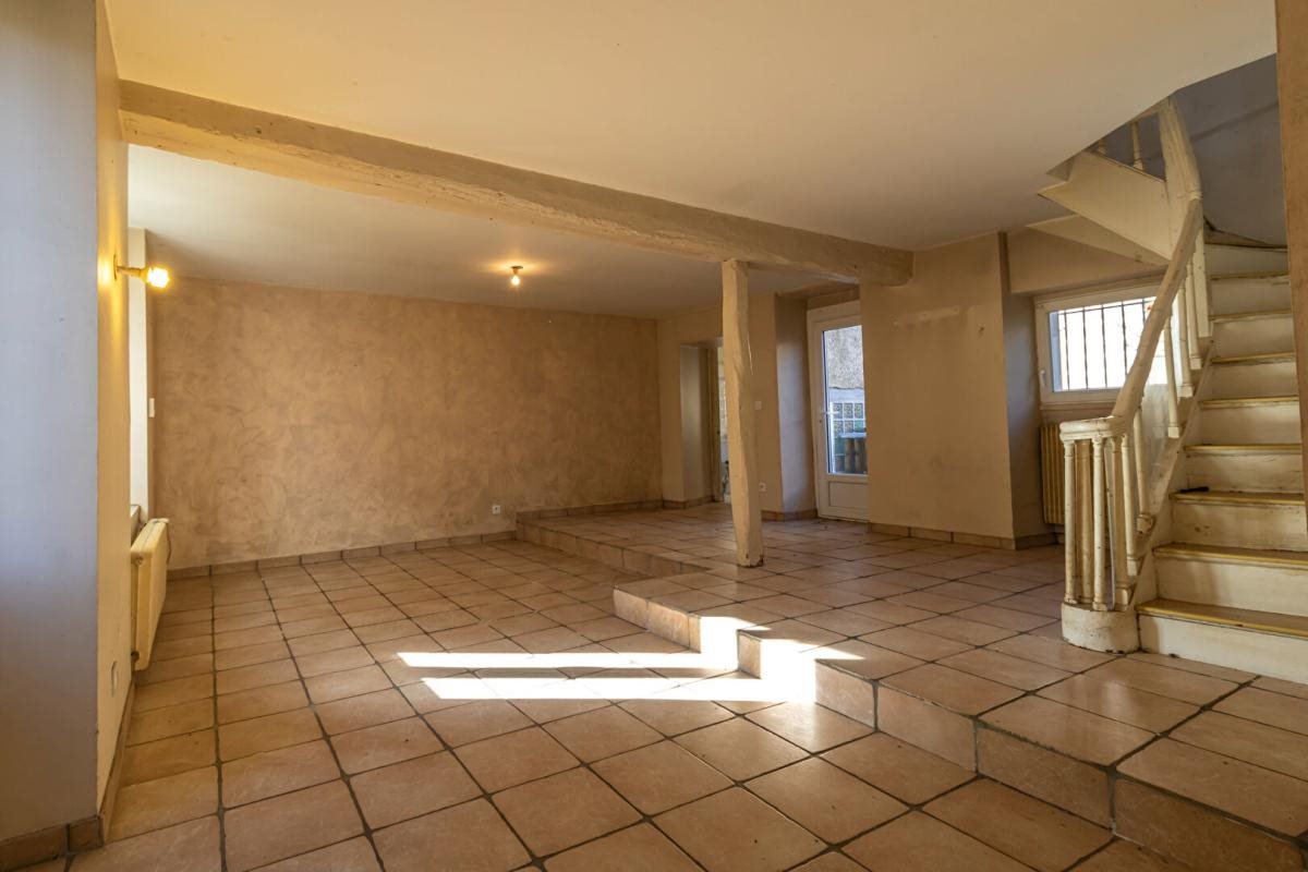 Maison à vendre, 104m², Genouilly