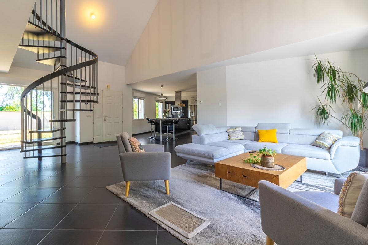 Maison à vendre, 165m², Chabris