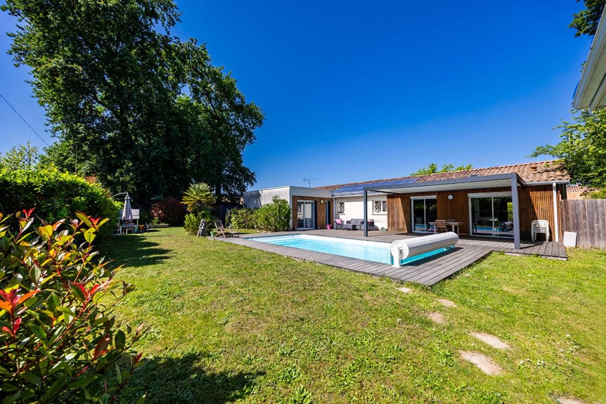 Maison à vendre, 180m², Cestas