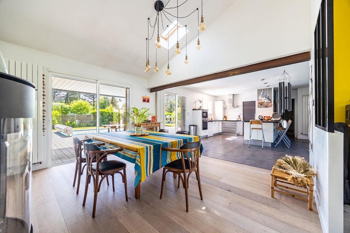 Maison à vendre, 180m², Cestas