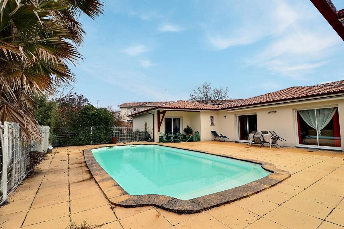 Maison à vendre, 176m², Le Taillan-Médoc