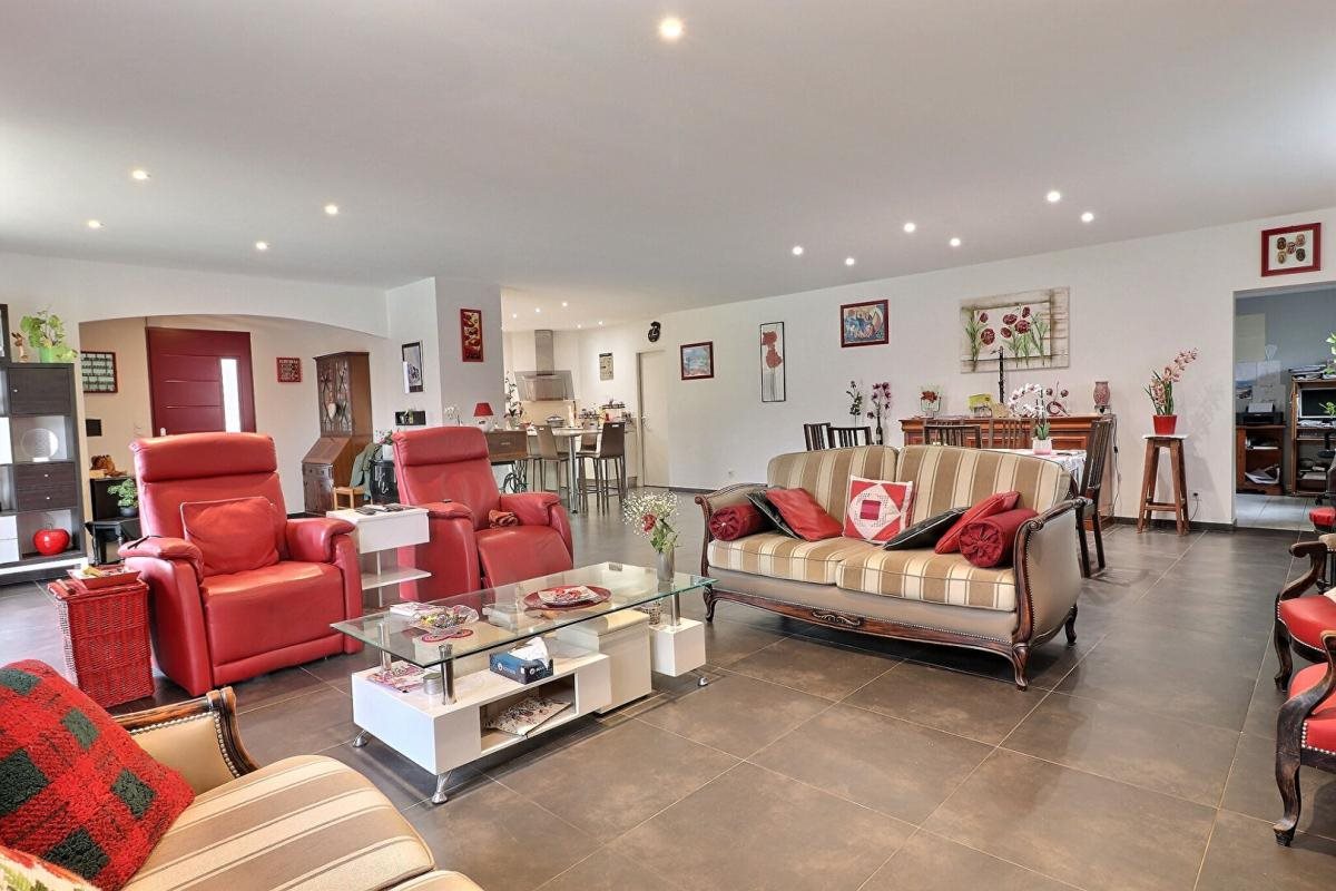 Maison à vendre, 176m², Le Taillan-Médoc