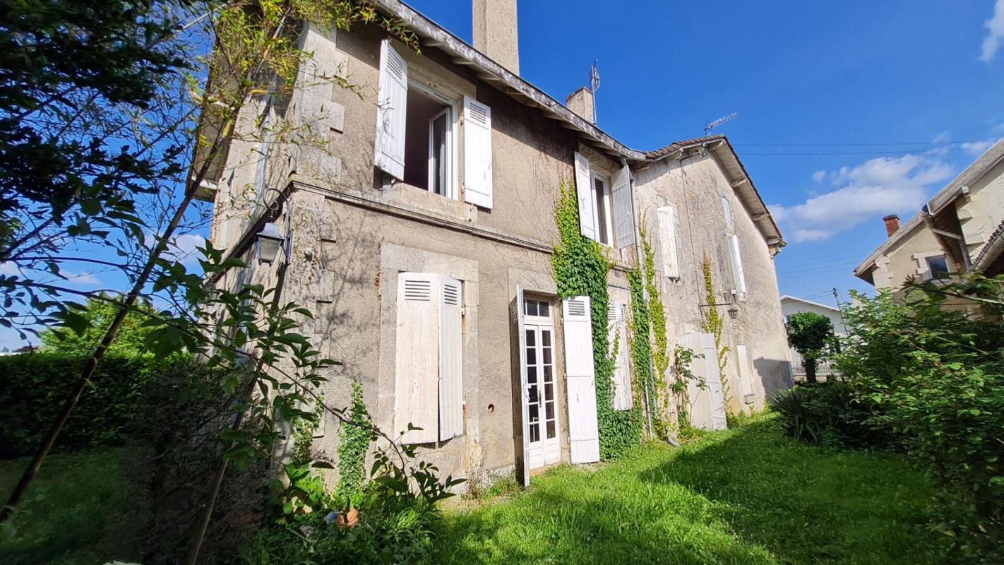 Maison à vendre, 199m², Mussidan