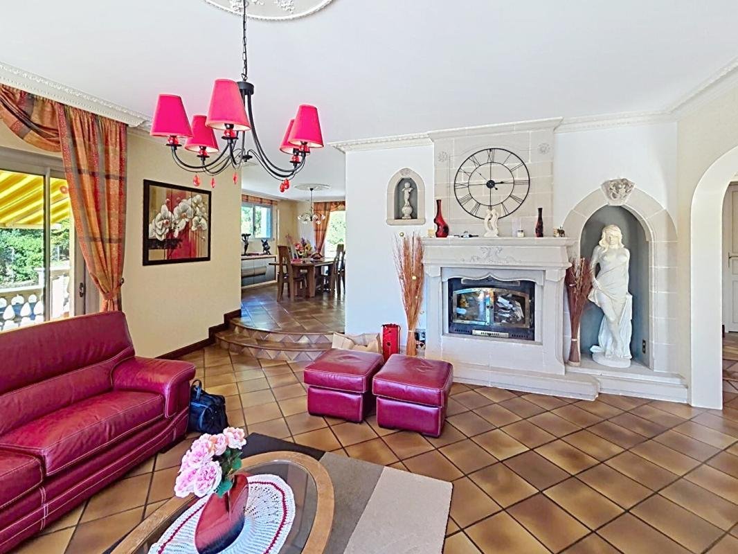 Maison à vendre, 204m², Mortagne-sur-Sèvre