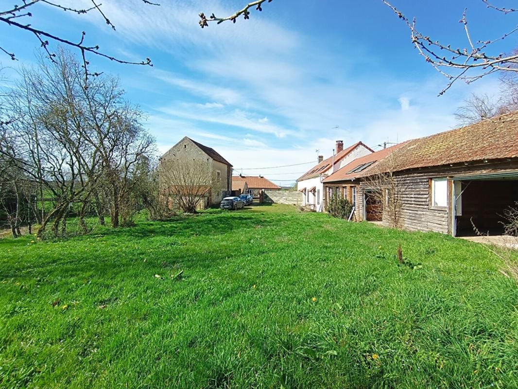Maison à vendre, 300m², La Celle-sur-Nièvre