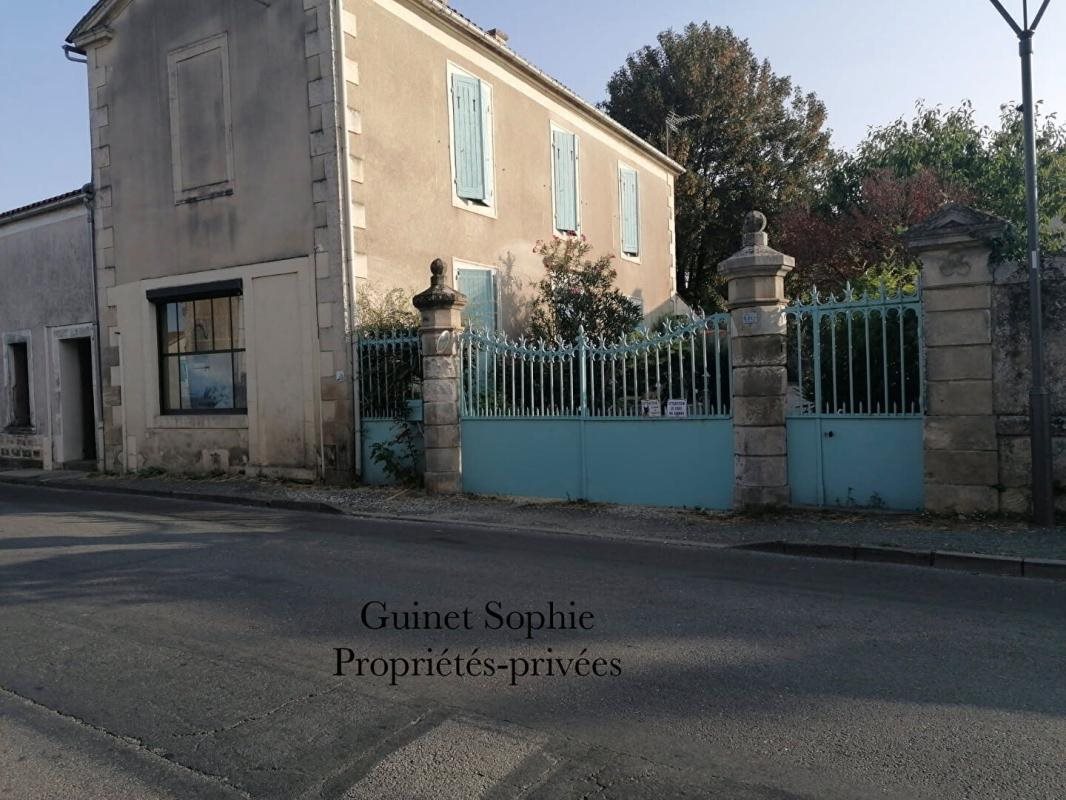 Maison à vendre, 120m², Mouzeuil-Saint-Martin