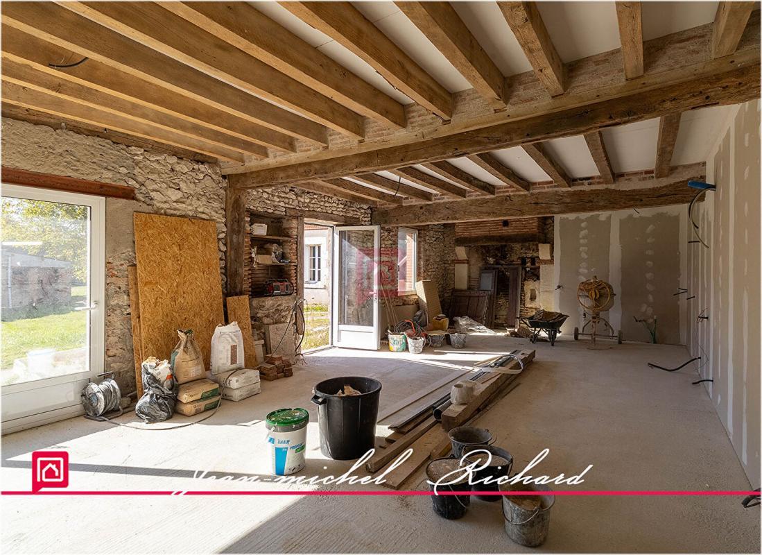 Maison à vendre, 400m², Gy-en-Sologne