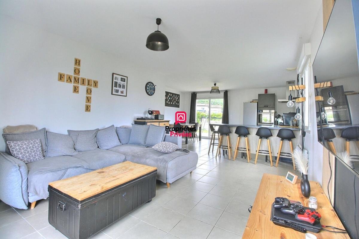 Maison à vendre, 92m², Vacquières