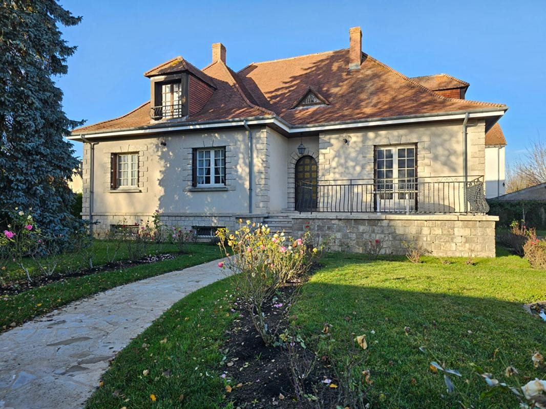 Maison à vendre, 120m², Angerville