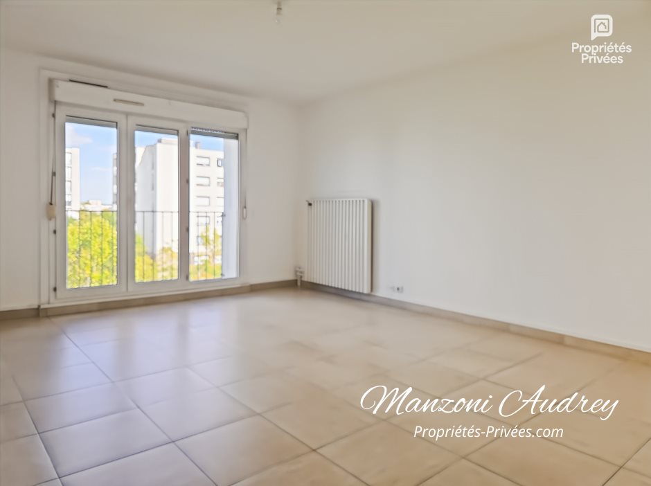 Appartement à vendre, 80m², La Chapelle-Saint-Luc