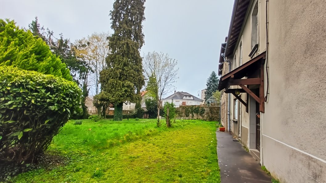 Maison à vendre, 302m², La Souterraine