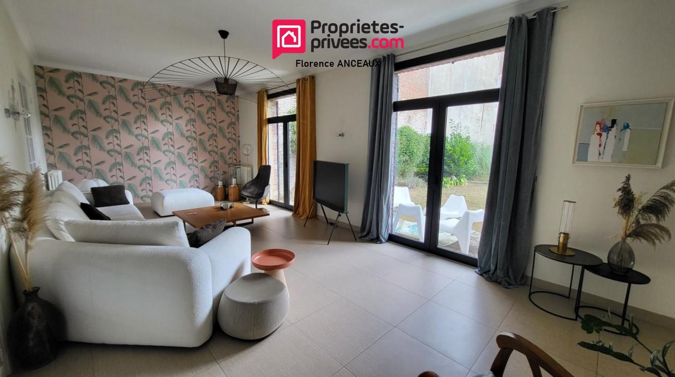 Maison à vendre, 326m², Saint-Quentin