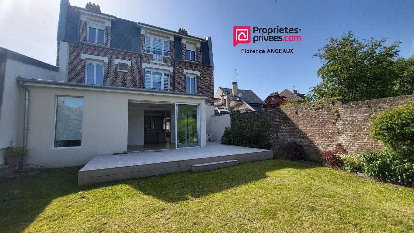 Maison à vendre, 280m², Saint-Quentin