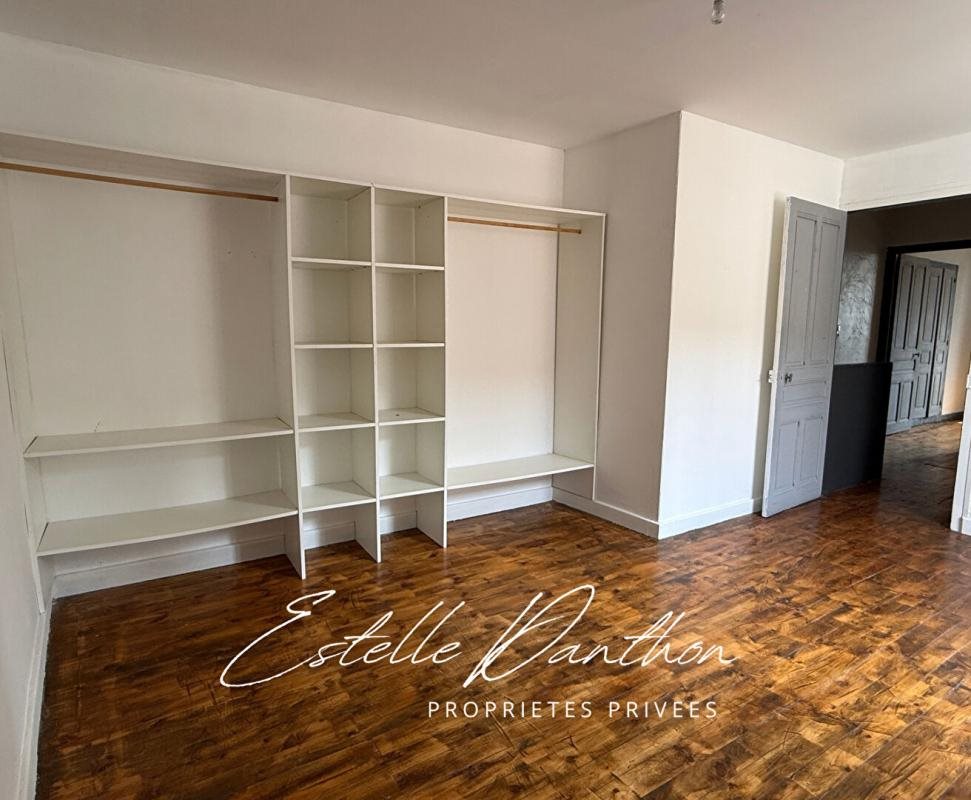 Maison à vendre, 240m², Pajay