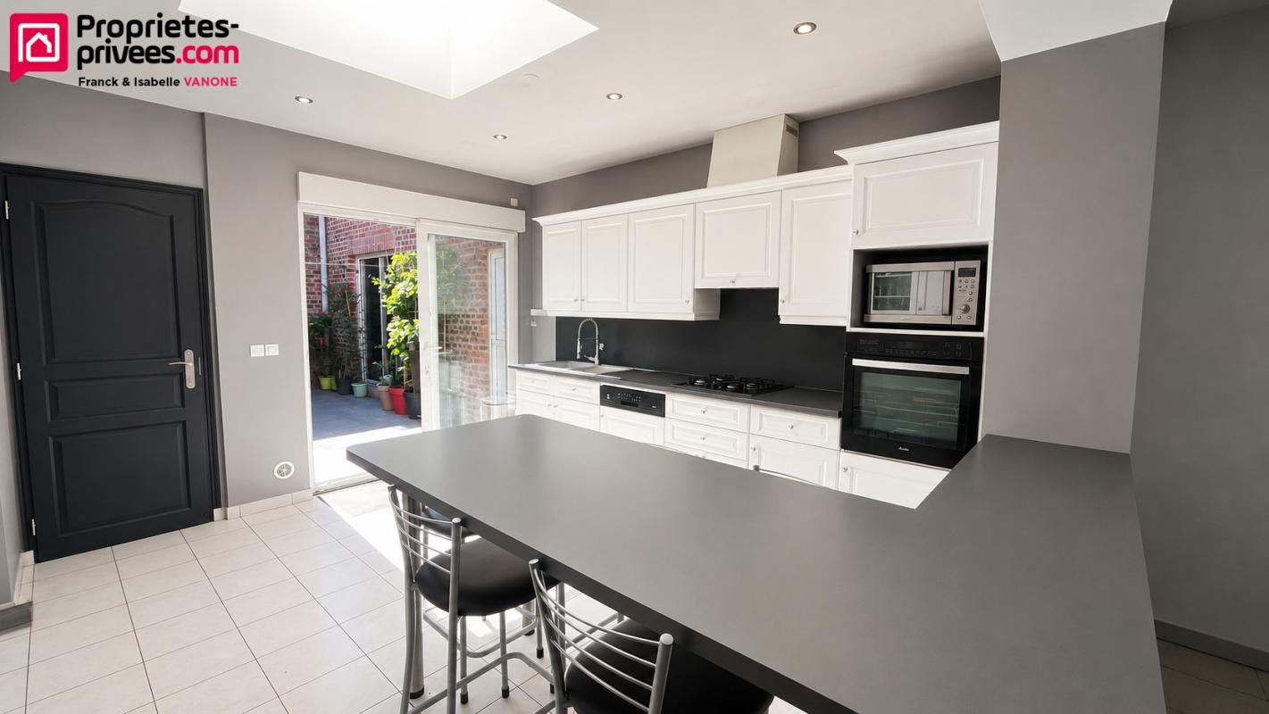 Maison à vendre, 135m², Pérenchies
