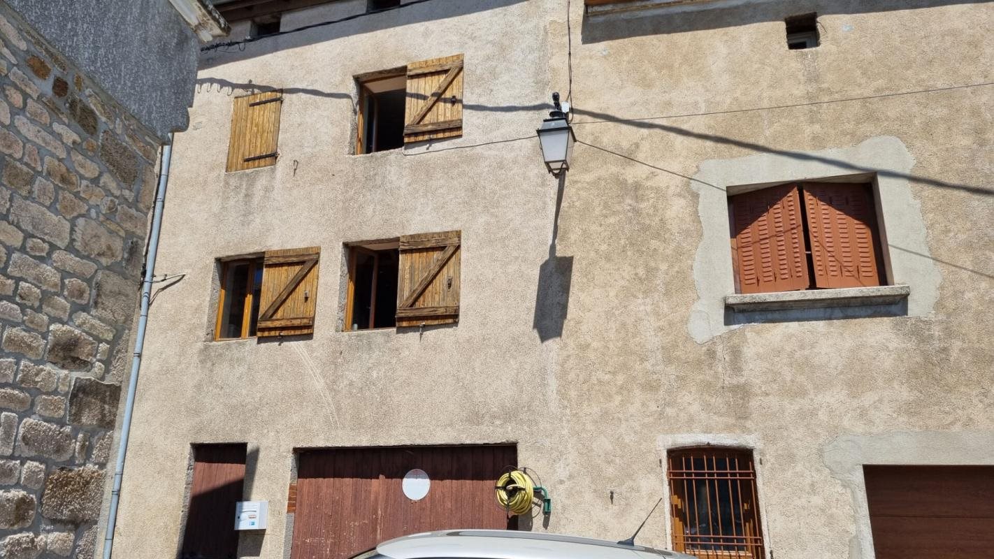 Maison à vendre, 63m², Le Bessat