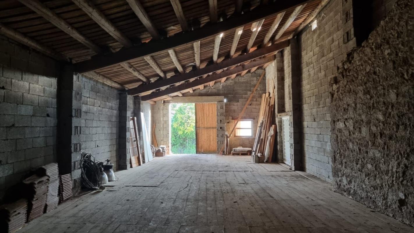 Maison à vendre, 250m², Saint-Romain-Lachalm