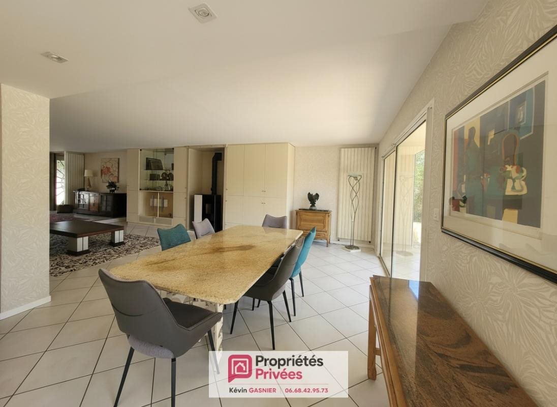 Maison à vendre, 204m², Gond-Pontouvre