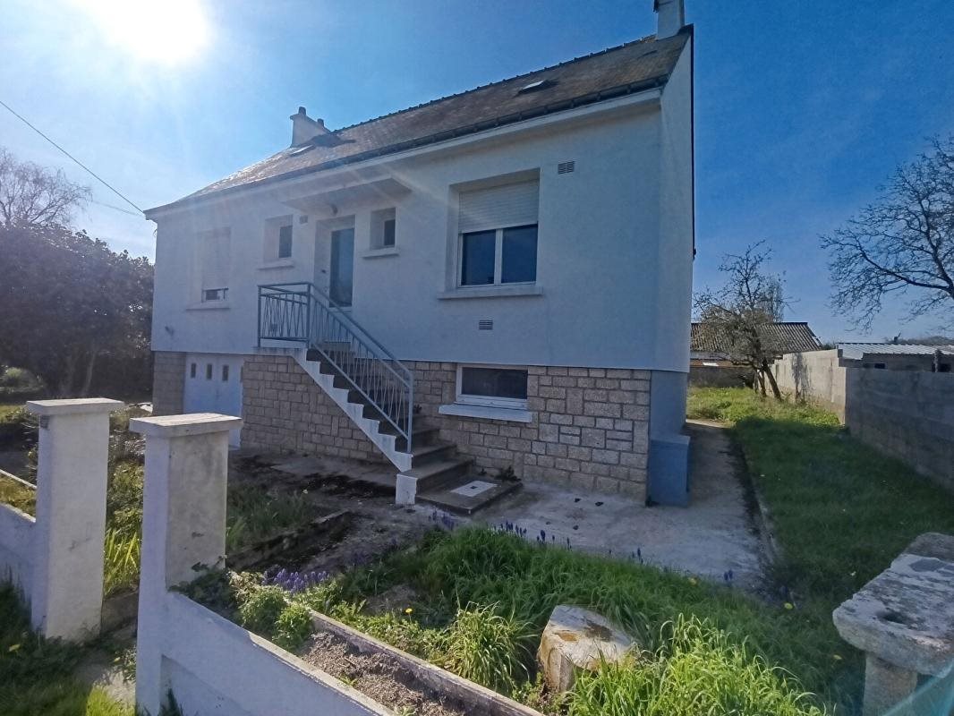 Maison à louer, 97m², Le Sourn