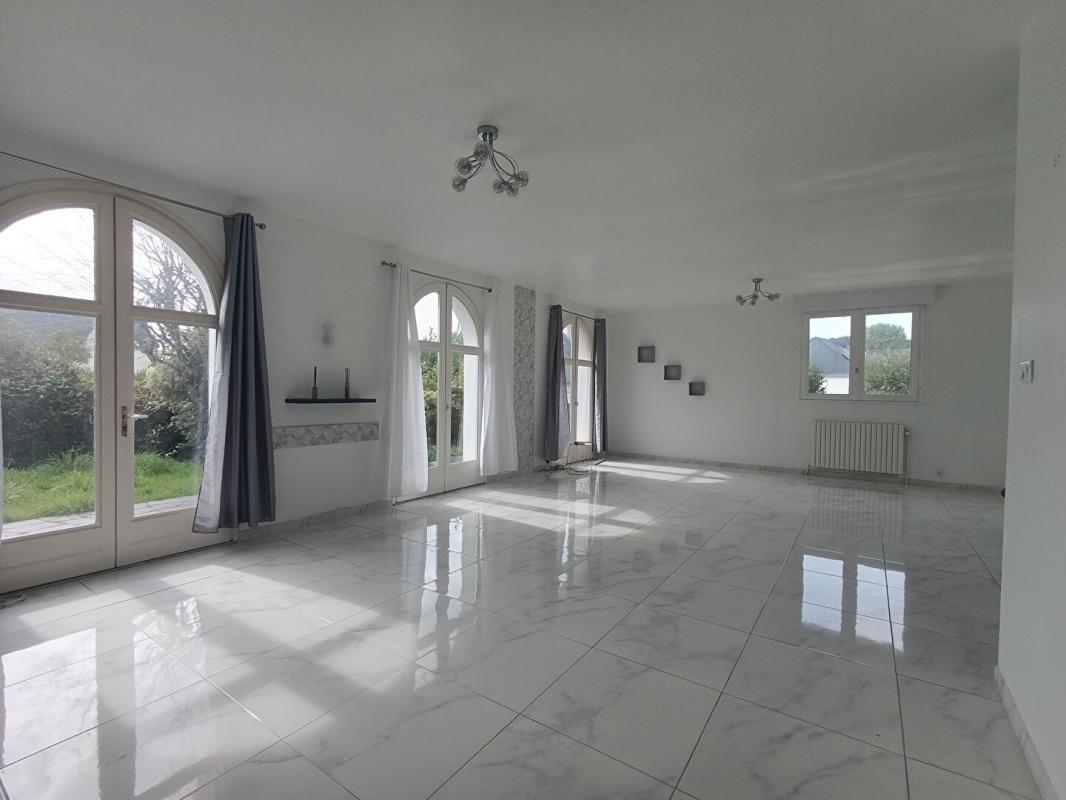 Maison à vendre, 196m², Pontivy